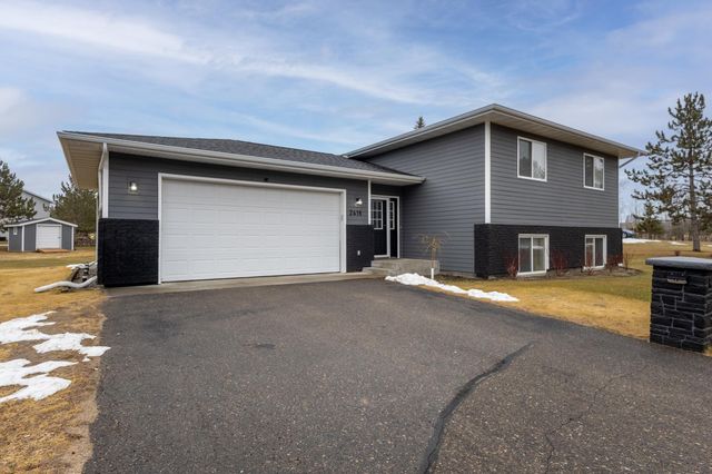 2416 Pearl Drive NE, Bemidji, MN 56601