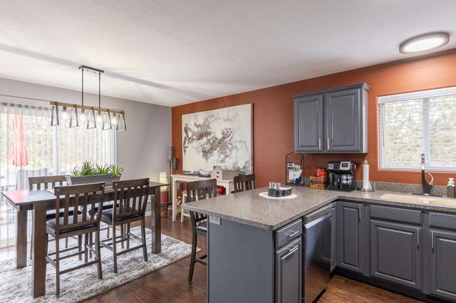 2416 Pearl Drive NE, Bemidji, MN 56601