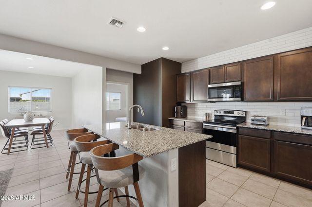 25962 W SWILLING Road, Buckeye, AZ 85396