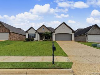 13821 Hemlock Dr, Northport, AL 35475