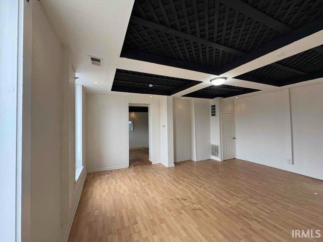 621 N Fulton Avenue, Evansville, IN 47710