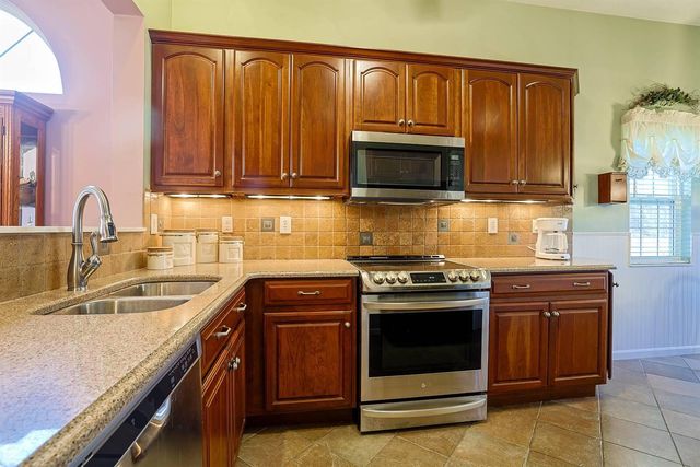 111 Hidden Ridge Court, Cold Spring, KY 41076