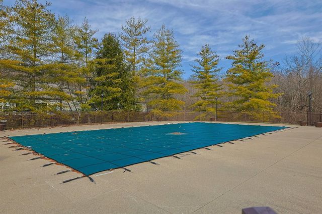 111 Hidden Ridge Court, Cold Spring, KY 41076