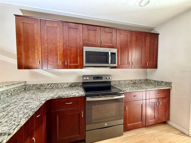 2226 46TH AVENUE N, St Petersburg, FL 33714