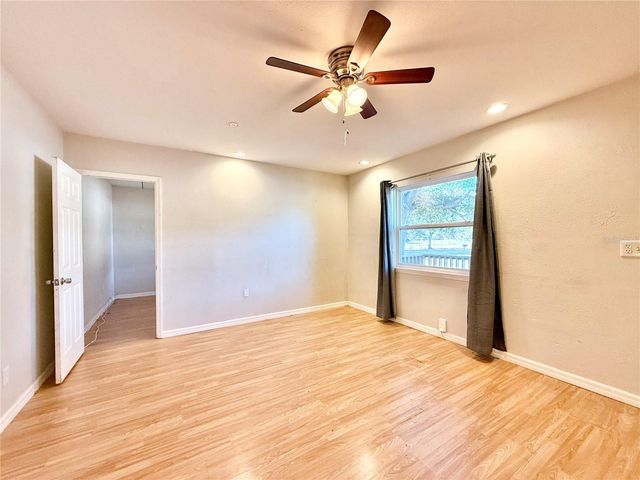 2226 46TH AVENUE N, St Petersburg, FL 33714