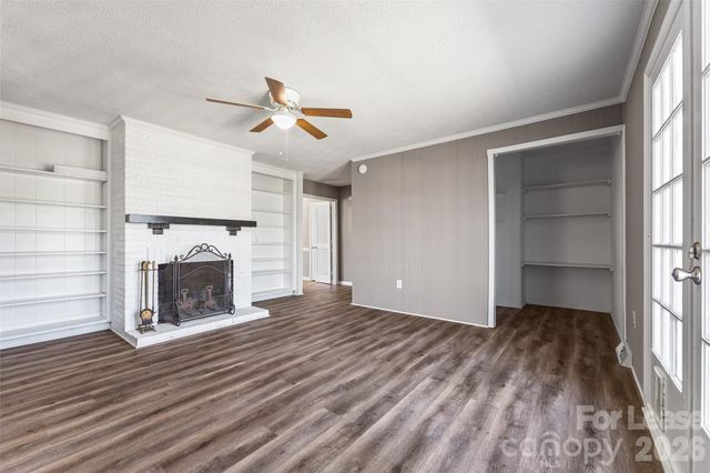 2916 Braewood Place, Charlotte, NC 28226