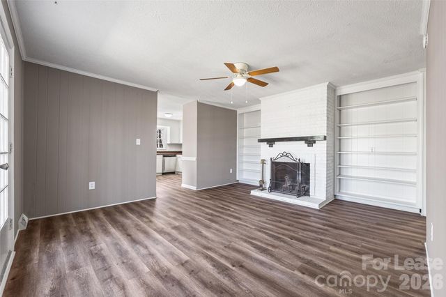 2916 Braewood Place, Charlotte, NC 28226