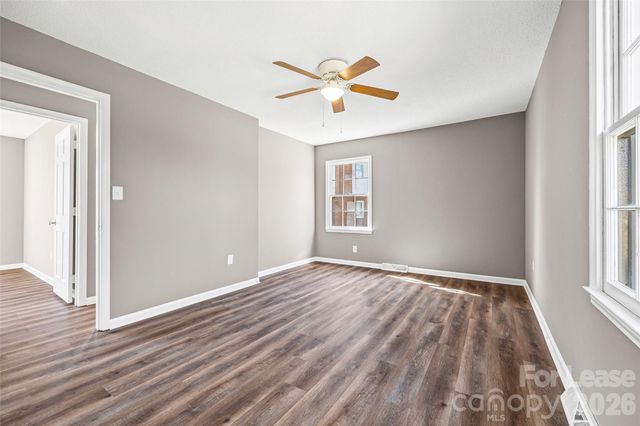 2916 Braewood Place, Charlotte, NC 28226