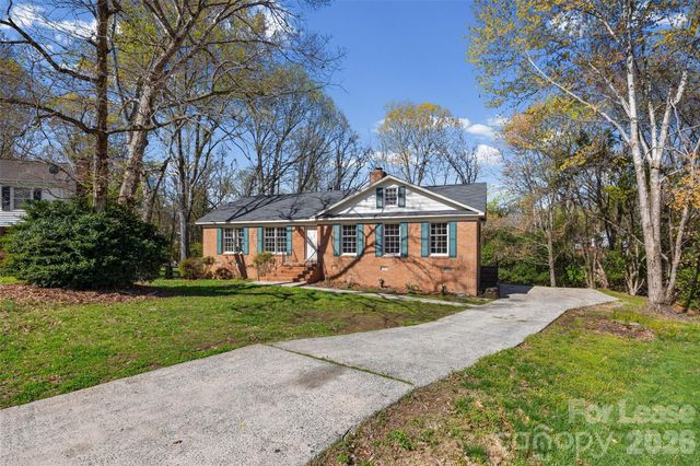 2916 Braewood Place, Charlotte, NC 28226