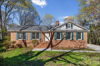 2916 Braewood Place, Charlotte, NC 28226