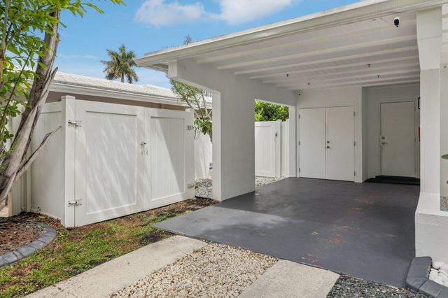 1910 NE 17th Terrace, Fort Lauderdale, FL 33305