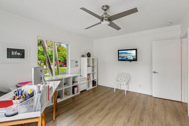 1910 NE 17th Terrace, Fort Lauderdale, FL 33305