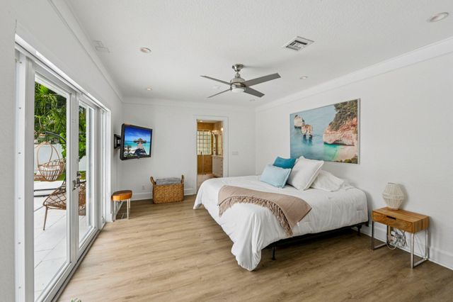 1910 NE 17th Terrace, Fort Lauderdale, FL 33305