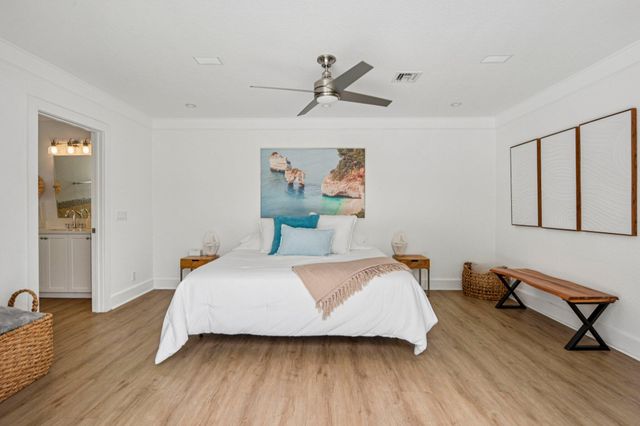 1910 NE 17th Terrace, Fort Lauderdale, FL 33305