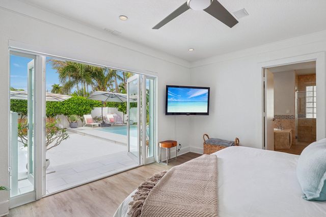 1910 NE 17th Terrace, Fort Lauderdale, FL 33305