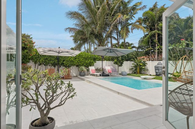 1910 NE 17th Terrace, Fort Lauderdale, FL 33305