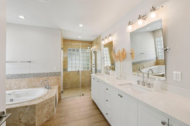 1910 NE 17th Terrace, Fort Lauderdale, FL 33305