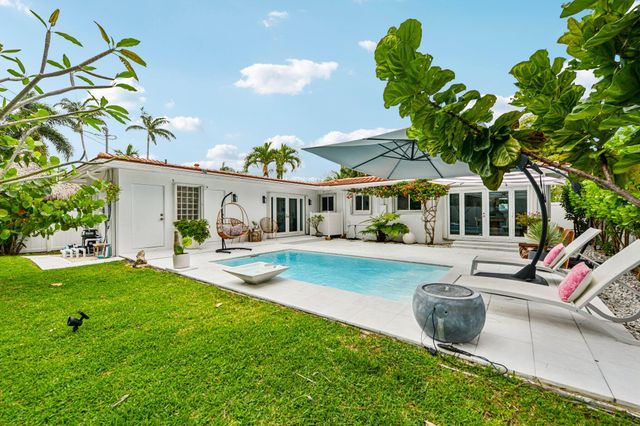 1910 NE 17th Terrace, Fort Lauderdale, FL 33305