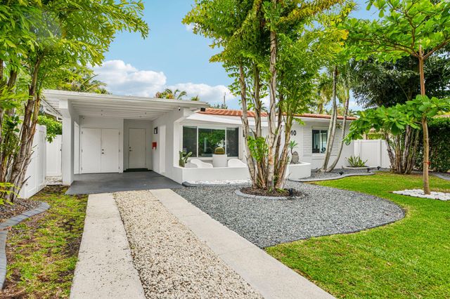 1910 NE 17th Terrace, Fort Lauderdale, FL 33305