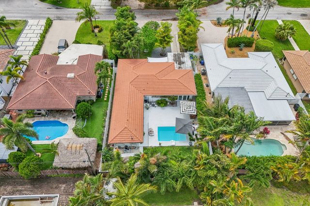 1910 NE 17th Terrace, Fort Lauderdale, FL 33305