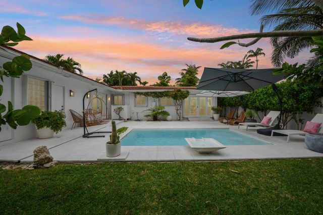 1910 NE 17th Terrace, Fort Lauderdale, FL 33305