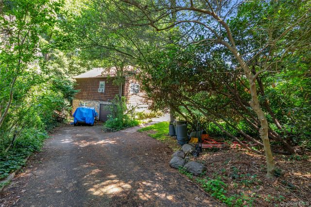 21 Laurel Avenue, Sea Cliff, NY 11579