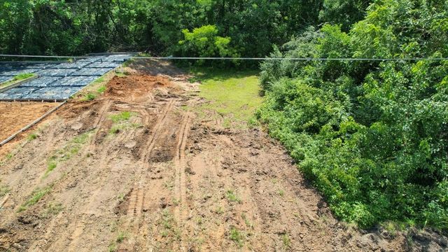 2560 S Scullin Avenue, Denison, TX 75020