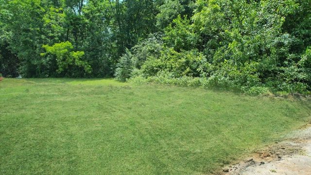 2560 S Scullin Avenue, Denison, TX 75020