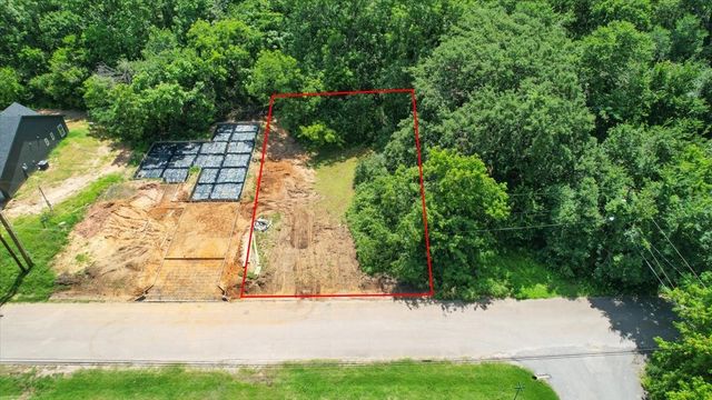 2560 S Scullin Avenue, Denison, TX 75020