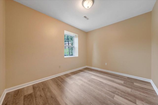 1702 Elbert Dr # 1704 # And, Roanoke, VA 24018