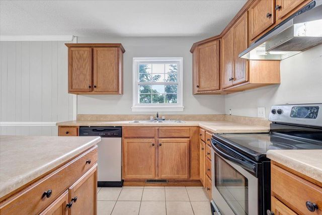 1702 Elbert Dr # 1704 # And, Roanoke, VA 24018