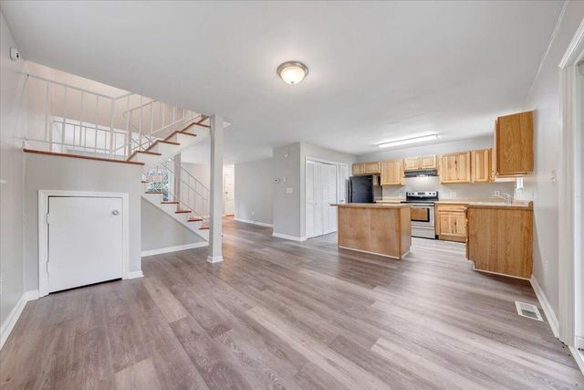 1702 Elbert Dr # 1704 # And, Roanoke, VA 24018