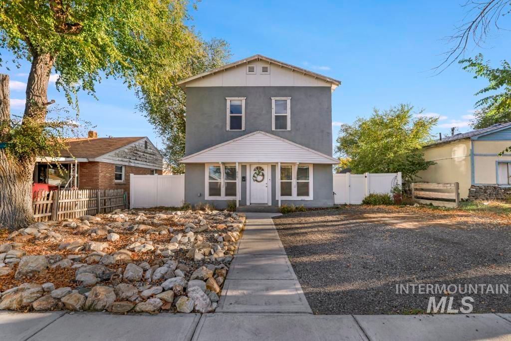 820 Broadway Ave N, Buhl, ID 83316