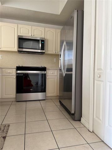 8854 W Flagler St 210, Miami, FL 33174