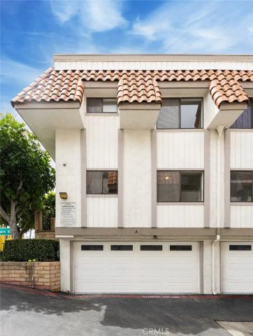 2206 N Broadway 27, Santa Ana, CA 92706