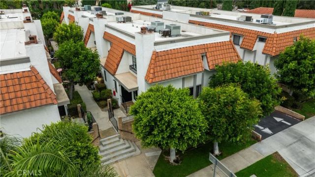 2206 N Broadway 27, Santa Ana, CA 92706