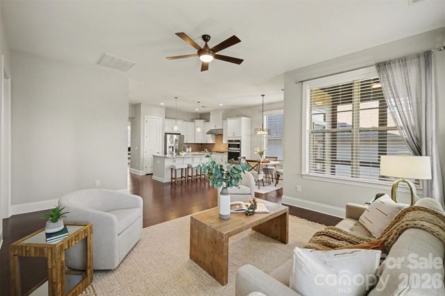 15828 Vale Ridge Drive, Charlotte, NC 28278