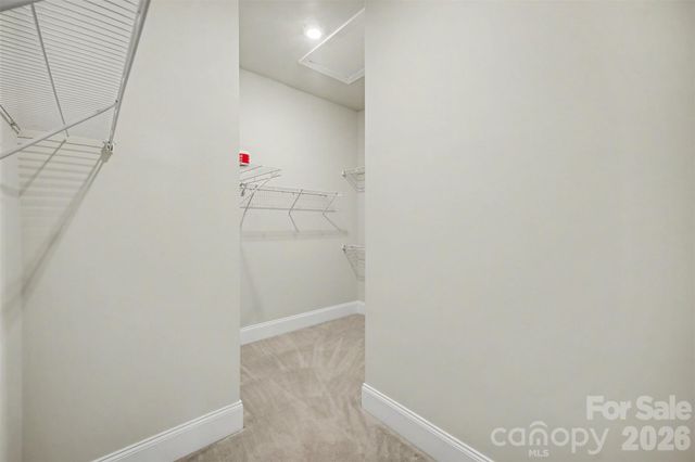 15828 Vale Ridge Drive, Charlotte, NC 28278