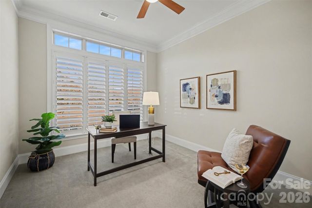 15828 Vale Ridge Drive, Charlotte, NC 28278