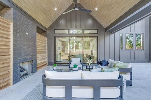 115 Nova Lane, Roswell, GA 30075