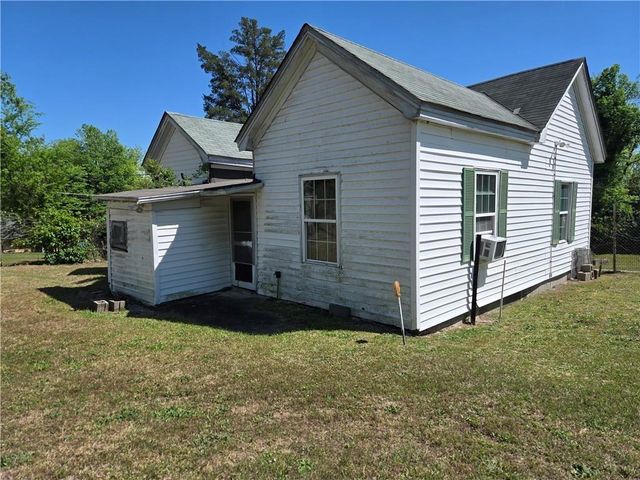 884 Cowan, Macon, GA 31217