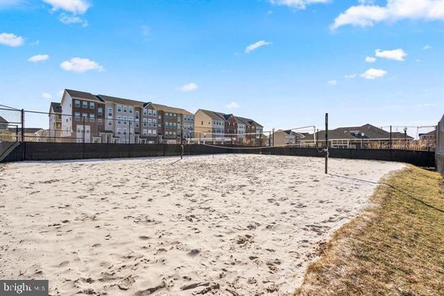 5926 LEBEN DR, Frederick, MD 21703