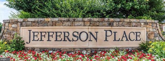 5926 LEBEN DR, Frederick, MD 21703