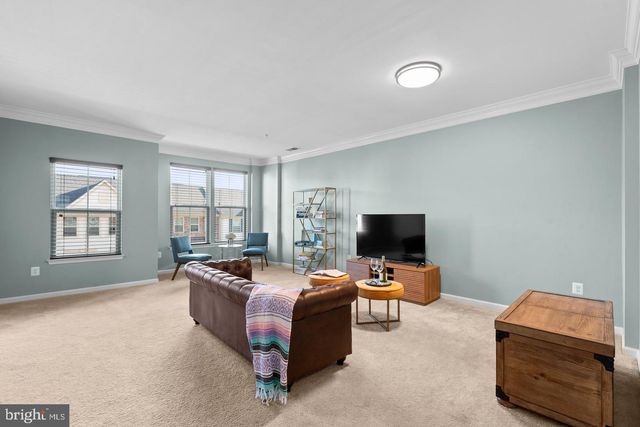 5926 LEBEN DR, Frederick, MD 21703