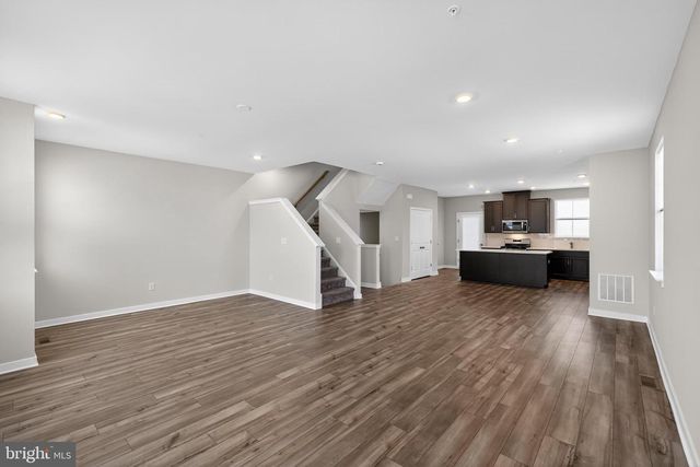 70 CONTINENTAL WAY, Bridgeport, PA 19405