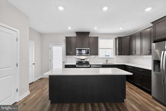 70 CONTINENTAL WAY, Bridgeport, PA 19405