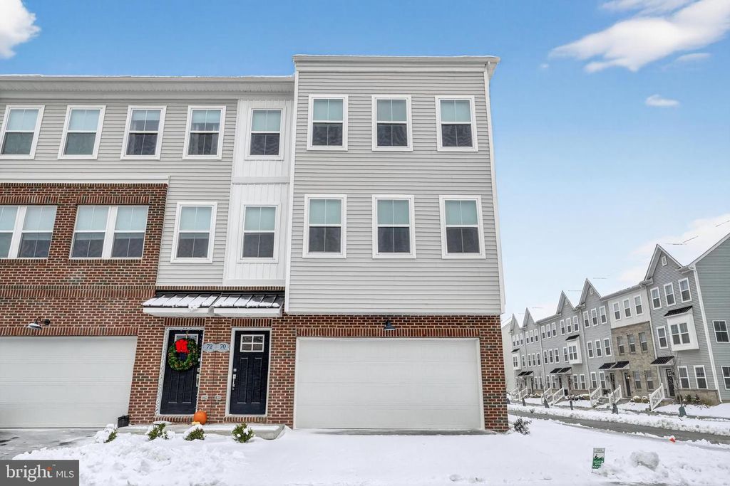 70 CONTINENTAL WAY, Bridgeport, PA 19405