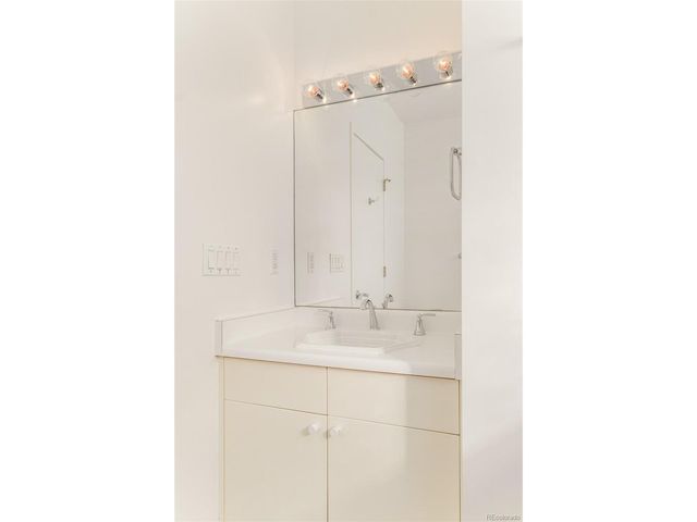 355 N Ogden St, Denver, CO 80218