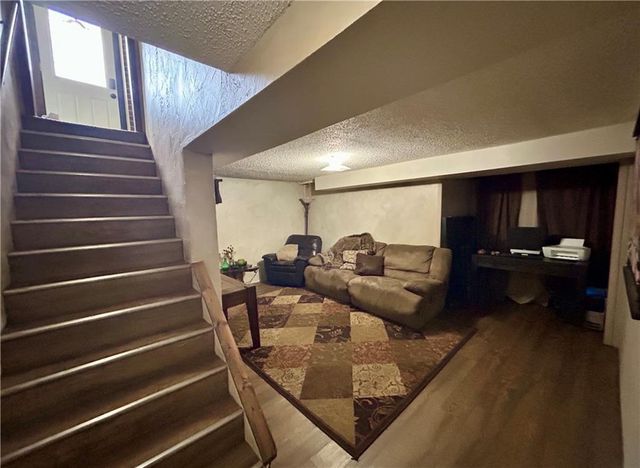 2226 Valley View Place, Eau Claire, WI 54703