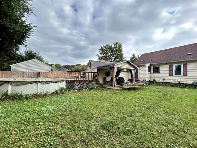 2226 Valley View Place, Eau Claire, WI 54703